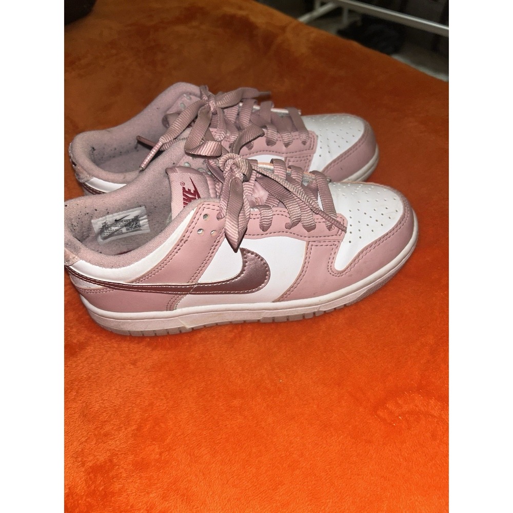 Nike Dunk Low Pink White Girls' Sneakers Size 4Y Lace Up Breathable Flat